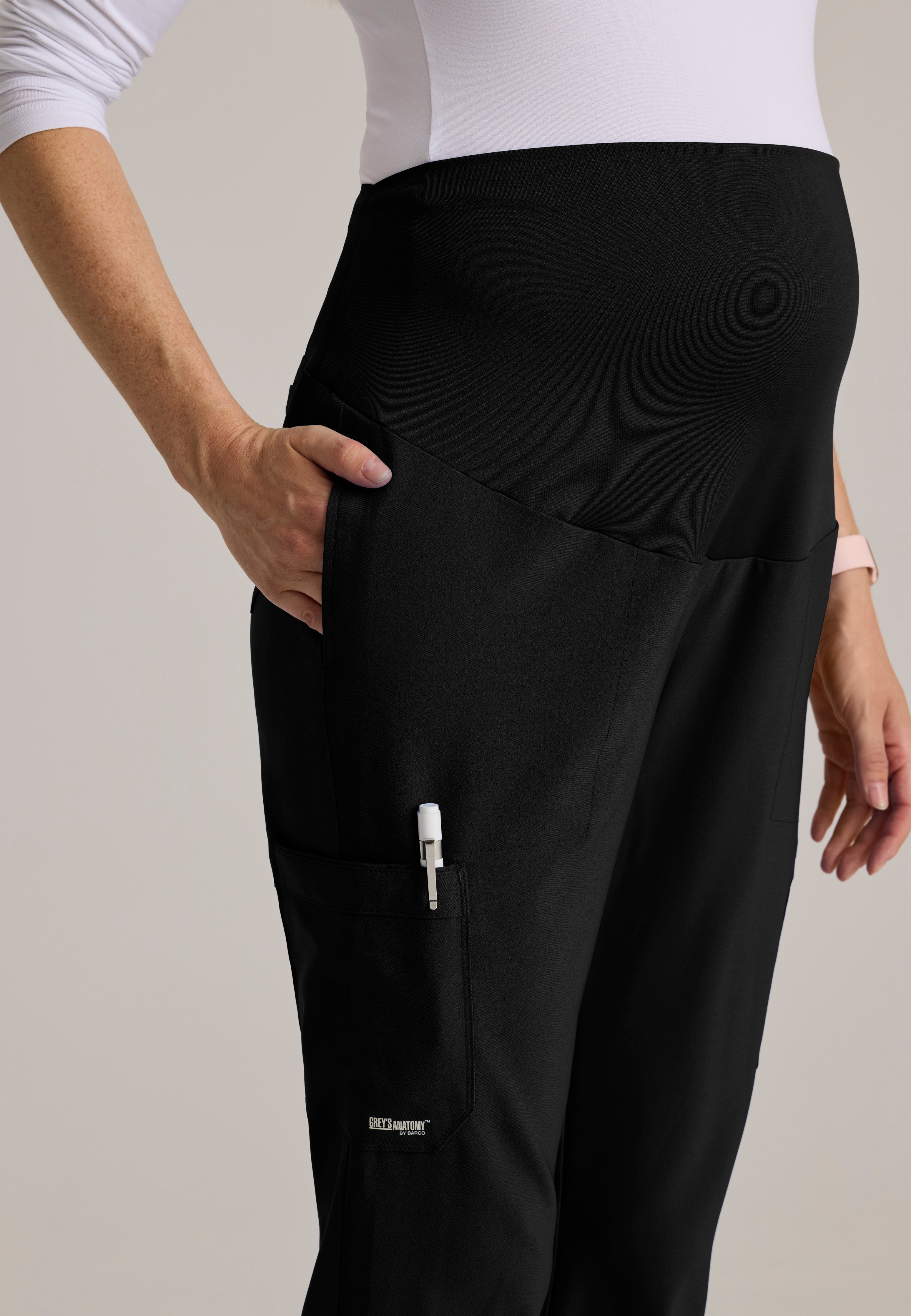 Detail Shot of the Promise Maternity Pant in Black from Grey's Anatomy™ by Barco Evolve