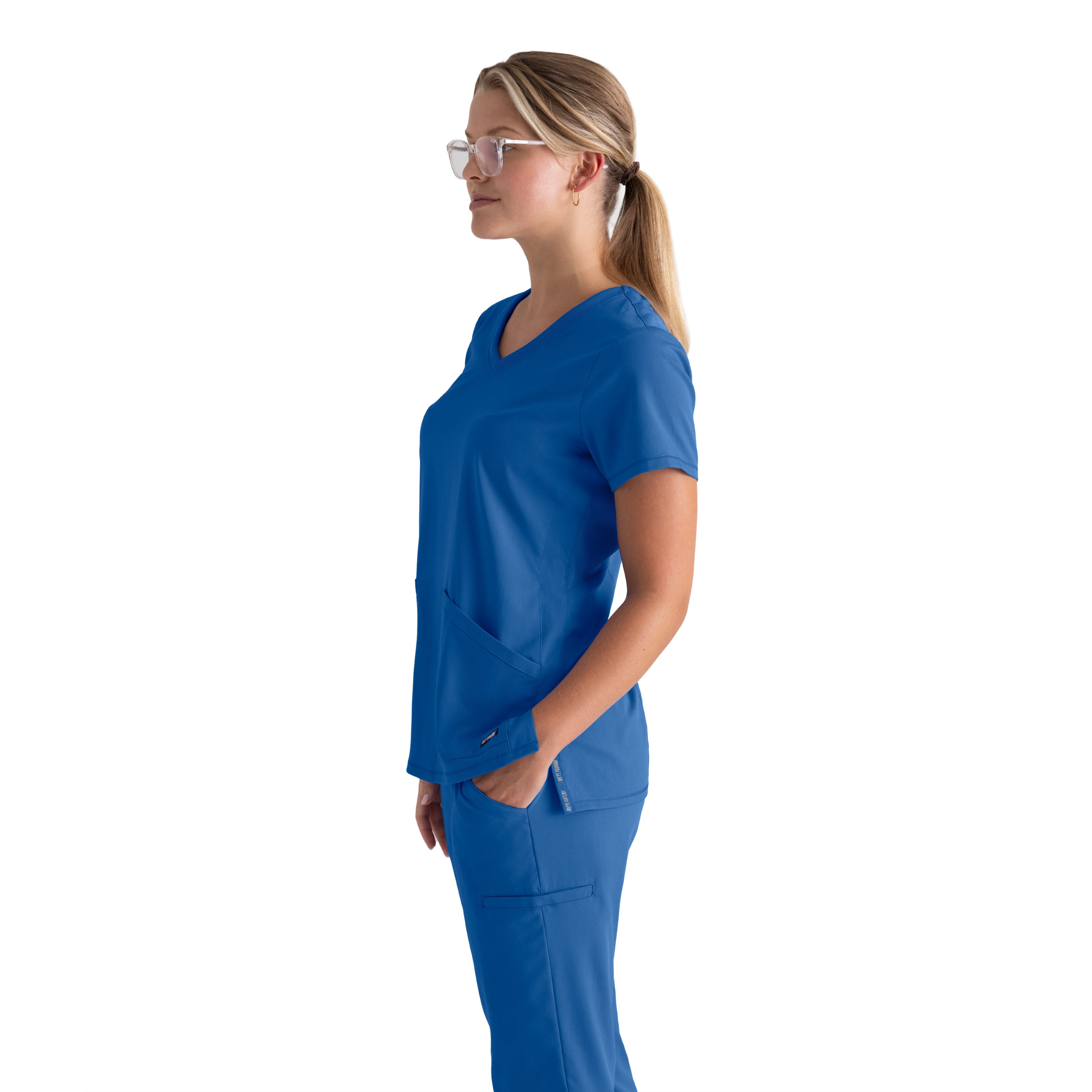 Serena 3-Pocket Curved V-Neck Scrub Top